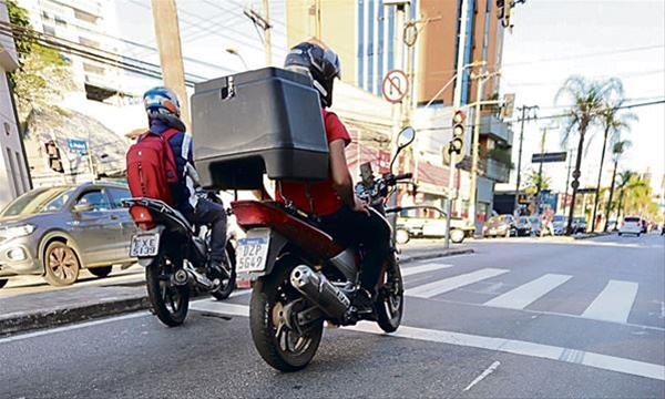Motociclistas são os que mais morrem no trânsito da região (FOTO: Celso Luiz/DGABC)