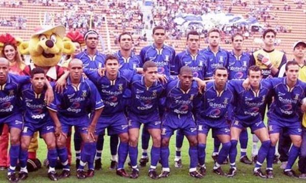 Santo André foi campeão em final contra o Palmeiras em 2003 (FOTO: Reprodução/Melhores da base)