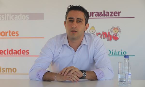 O requerimento com o pedido de abertura de comissão foi protocolado pelo vereador Caio Salgado (FOTO: Claudinei Plaza/DGABC 10/4/23) Diário do Grande ABC - Notícias e informações do Grande ABC: Santo André, São Bernardo, São Caetano, Diadema, Mauá, Ribeirão Pires e Rio Grande da Serra