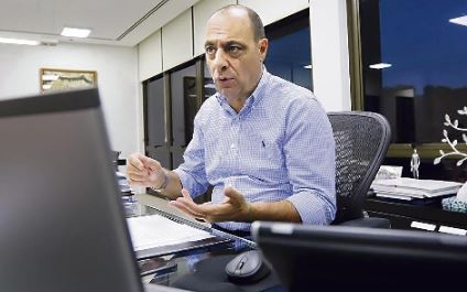 Contratação para serviços de zeladoria e portaria chama atenção de advogado e de vereadores (Claudinei Plaza/8.8.19/DGABC) Diário do Grande ABC - Notícias e informações do Grande ABC: Santo André, São Bernardo, São Caetano, Diadema, Mauá, Ribeirão Pires e Rio Grande da Serra