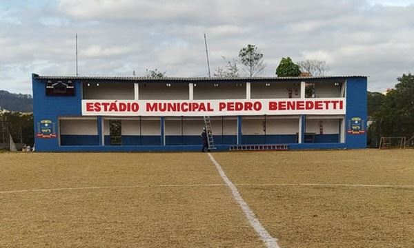 Equipes da cidade se enfrentam às 15h, no Estádio Municipal Pedro Benedetti (FOTO: Reprodução/Internet) Diário do Grande ABC - Notícias e informações do Grande ABC: Santo André, São Bernardo, São Caetano, Diadema, Mauá, Ribeirão Pires e Rio Grande da Serra