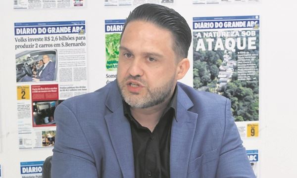 Córdoba ainda acredita que pode ser o escolhido do prefeito Auricchio para a sucessão (FOTO: Celso Luiz/DGABC) Diário do Grande ABC - Notícias e informações do Grande ABC: Santo André, São Bernardo, São Caetano, Diadema, Mauá, Ribeirão Pires e Rio Grande da Serra