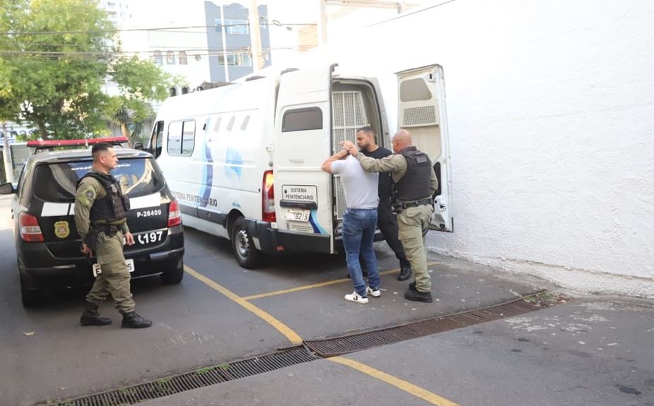 Motorista que atropelou jovem foi transferido após prisão preventiva decretada (FOTO: Celso Luiz/DGABC) Diário do Grande ABC - Notícias e informações do Grande ABC: Santo André, São Bernardo, São Caetano, Diadema, Mauá, Ribeirão Pires e Rio Grande da Serra