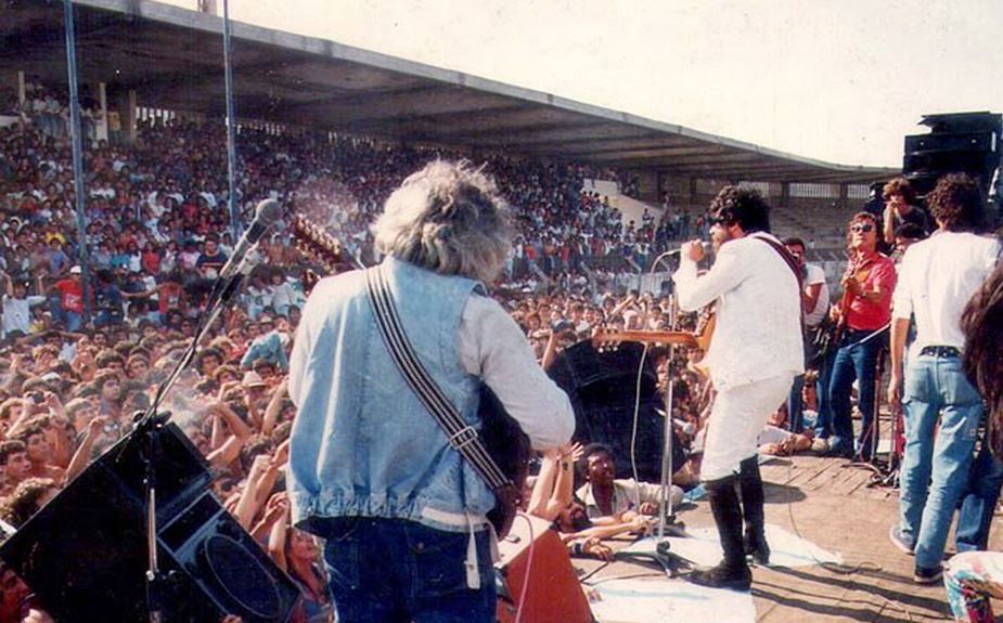 Show de Raul em São Caetano, em 1985, último antes de pausa na carreira (FOTO: Celso Luiz/DGABC) Diário do Grande ABC - Notícias e informações do Grande ABC: Santo André, São Bernardo, São Caetano, Diadema, Mauá, Ribeirão Pires e Rio Grande da Serra