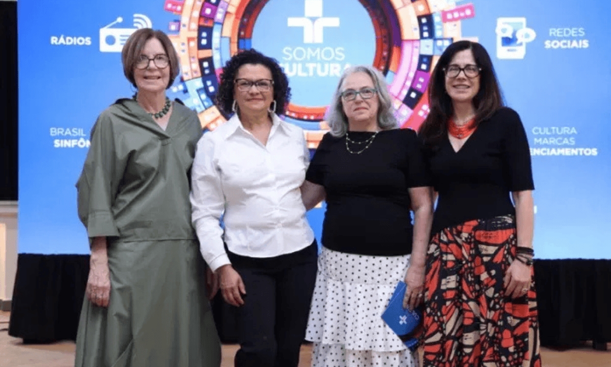 Da esquerda para a direita: Neca Setubal, Maria Angela de Jesus, Beth Carmona e Bel Borba. Diário do Grande ABC - Notícias e informações do Grande ABC: Santo André, São Bernardo, São Caetano, Diadema, Mauá, Ribeirão Pires e Rio Grande da Serra