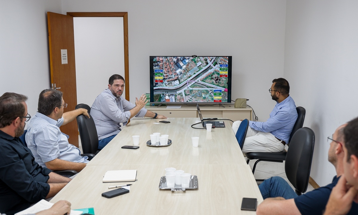 Reunião no Paço sobre o tema (FOTO: Eric Romero / PMSCS) Diário do Grande ABC - Notícias e informações do Grande ABC: Santo André, São Bernardo, São Caetano, Diadema, Mauá, Ribeirão Pires e Rio Grande da Serra