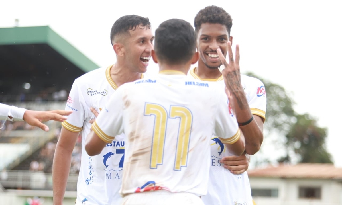 Fábio Azevedo brilhou com três gols (FOTO:2GTFotos/Divulgação) Diário do Grande ABC - Notícias e informações do Grande ABC: Santo André, São Bernardo, São Caetano, Diadema, Mauá, Ribeirão Pires e Rio Grande da Serra