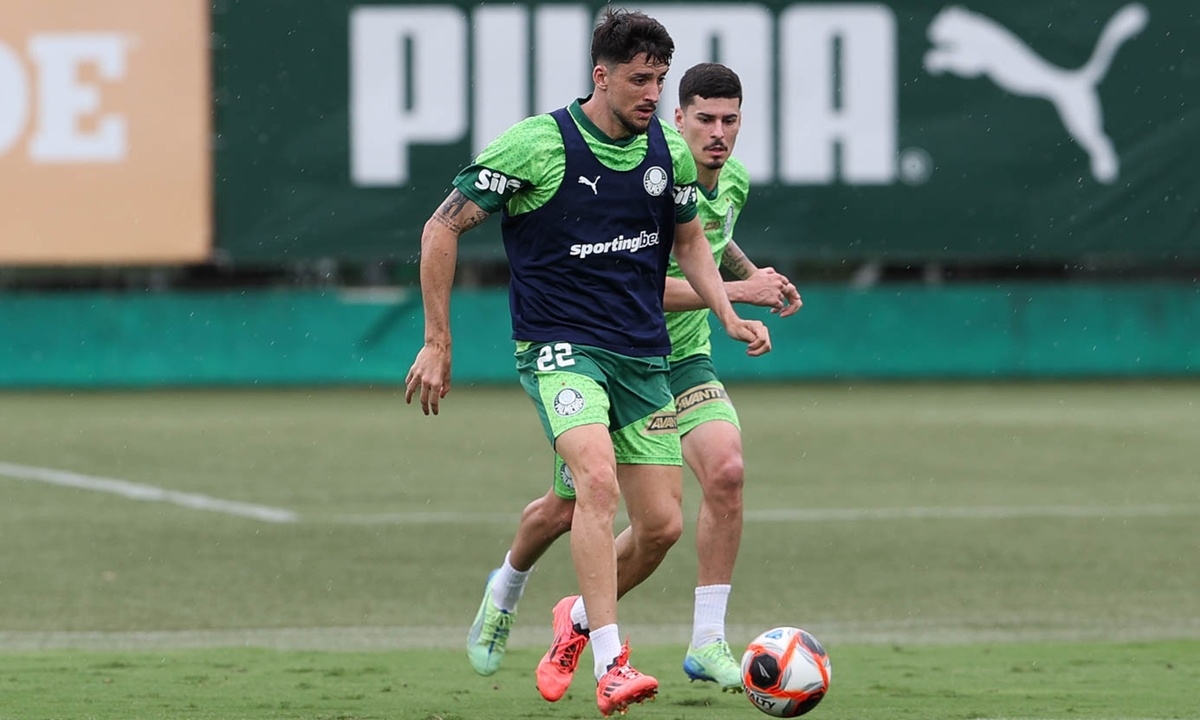 O lateral-esquerdo Joaquín Piquerez durante treinamento na Academia de Futebol (Foto: Cesar Greco/Palmeiras/by Canon) Diário do Grande ABC - Notícias e informações do Grande ABC: Santo André, São Bernardo, São Caetano, Diadema, Mauá, Ribeirão Pires e Rio Grande da Serra