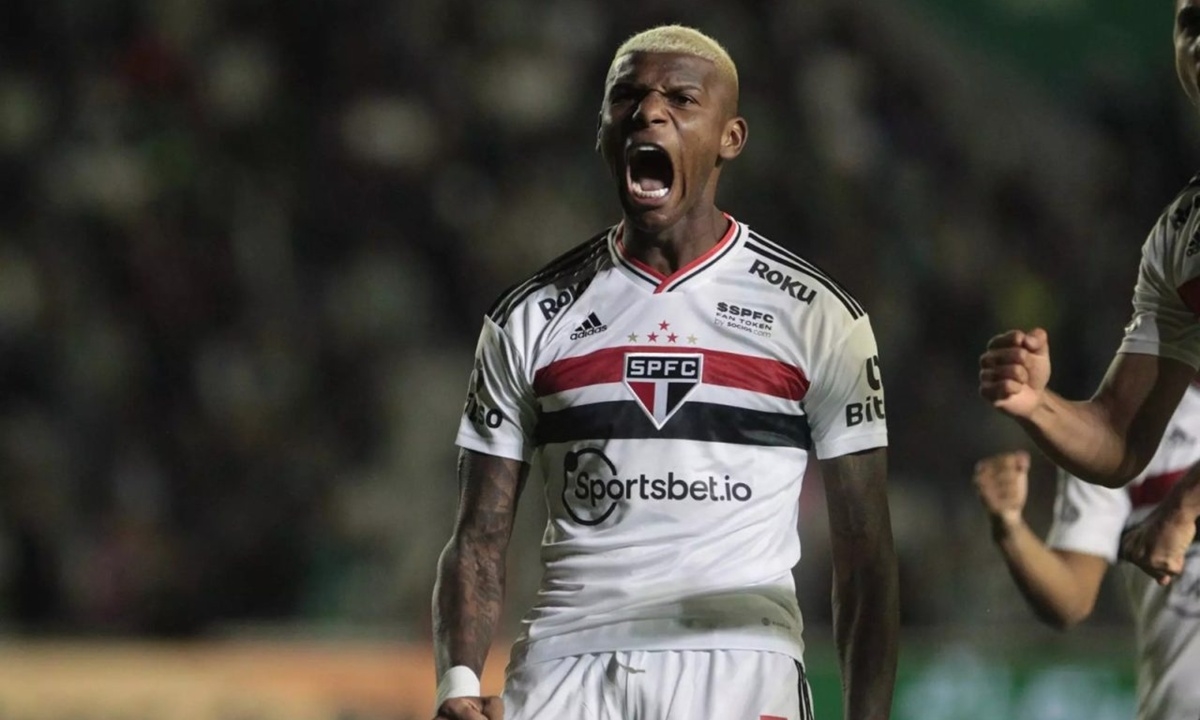 FOTO: Rubens Chiri/São Paulo FC Diário do Grande ABC - Notícias e informações do Grande ABC: Santo André, São Bernardo, São Caetano, Diadema, Mauá, Ribeirão Pires e Rio Grande da Serra