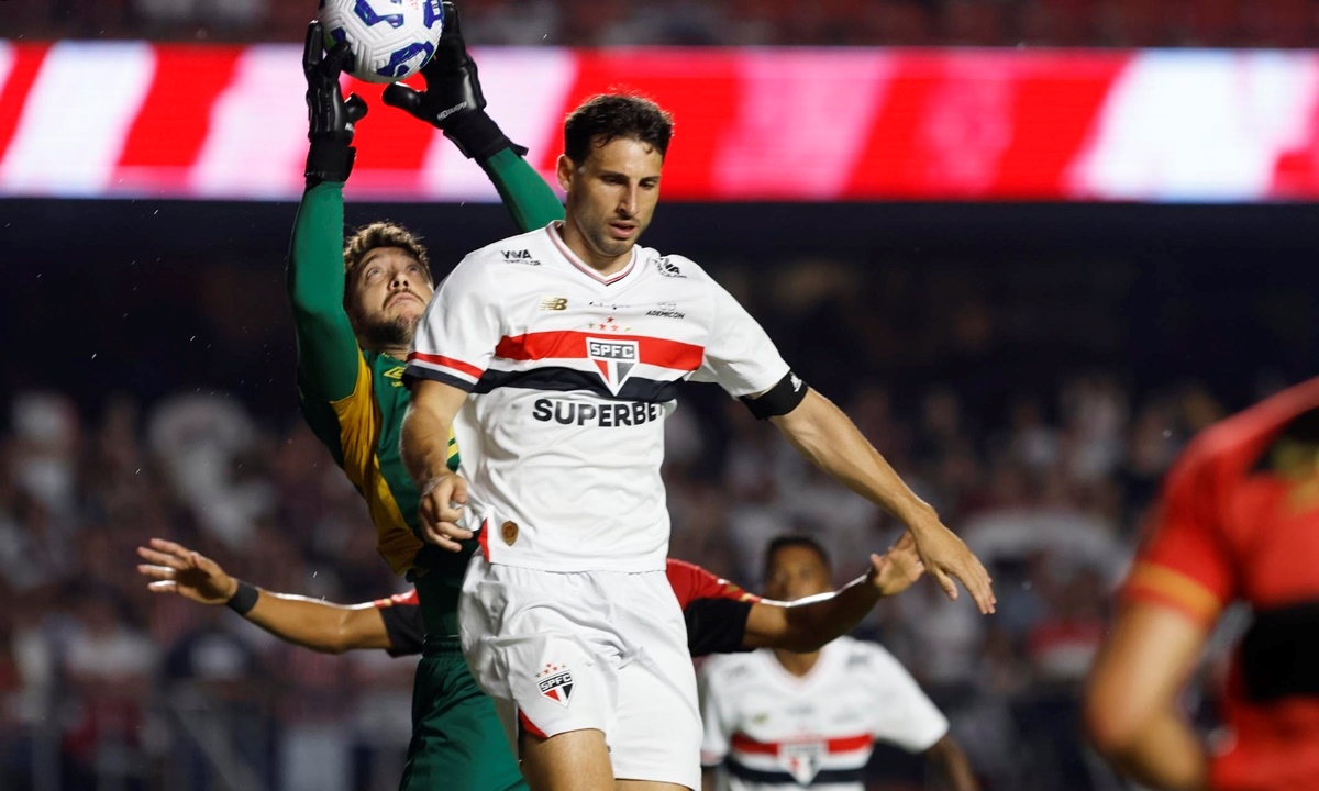 FOTO: Rubens Chiri e Paulo Pinto/Saopaulofc.net Diário do Grande ABC - Notícias e informações do Grande ABC: Santo André, São Bernardo, São Caetano, Diadema, Mauá, Ribeirão Pires e Rio Grande da Serra
