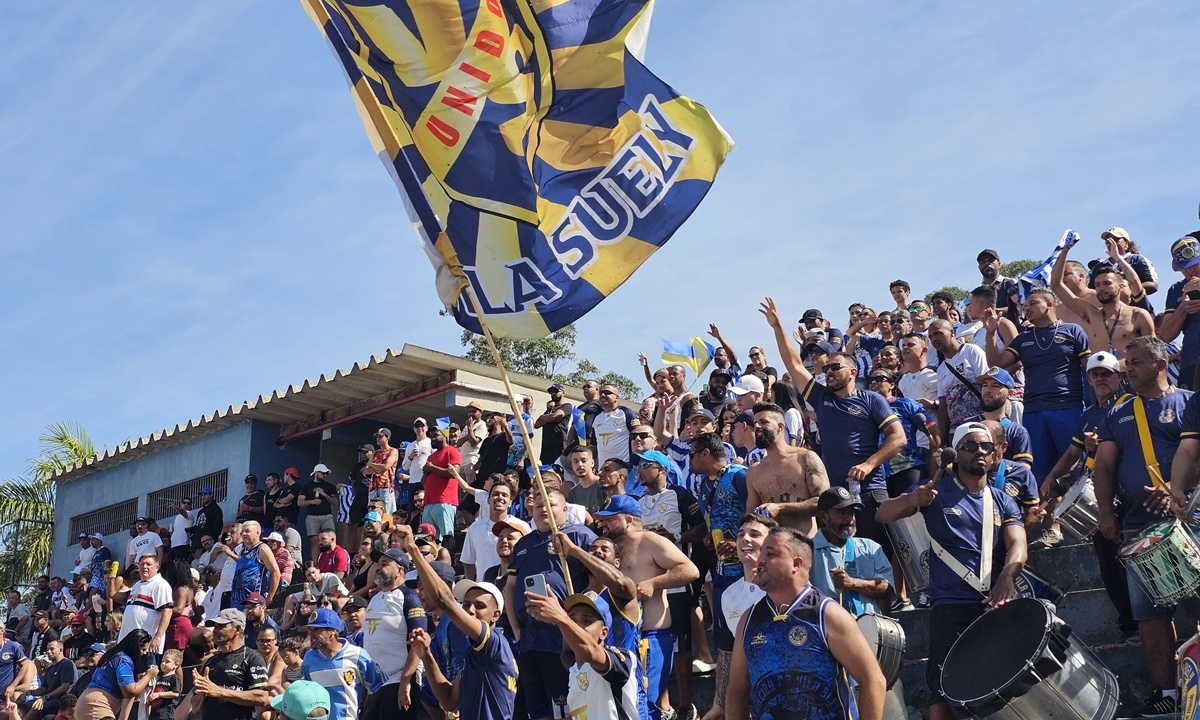 Torcida da Vila Sueli (FOTO: Fernando Coutinho/PMETRP) Diário do Grande ABC - Notícias e informações do Grande ABC: Santo André, São Bernardo, São Caetano, Diadema, Mauá, Ribeirão Pires e Rio Grande da Serra