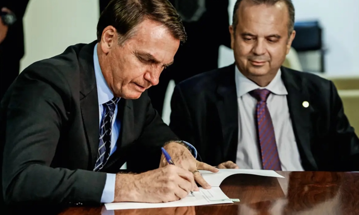 Rogério Marinho (dir.) será ouvido (FOTO: Carolina Antunes/Presidência da República) Diário do Grande ABC - Notícias e informações do Grande ABC: Santo André, São Bernardo, São Caetano, Diadema, Mauá, Ribeirão Pires e Rio Grande da Serra