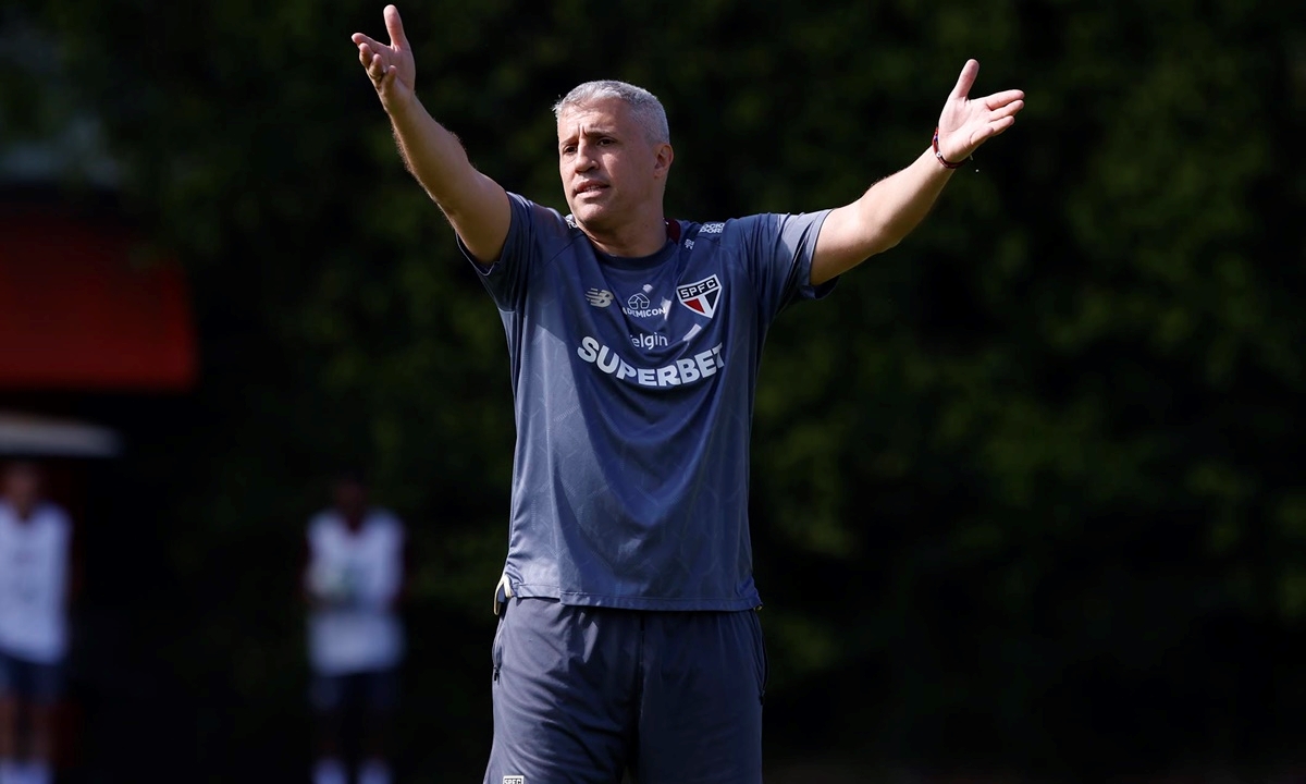 FOTO: Rubens Chiri / São Paulo FC Diário do Grande ABC - Notícias e informações do Grande ABC: Santo André, São Bernardo, São Caetano, Diadema, Mauá, Ribeirão Pires e Rio Grande da Serra