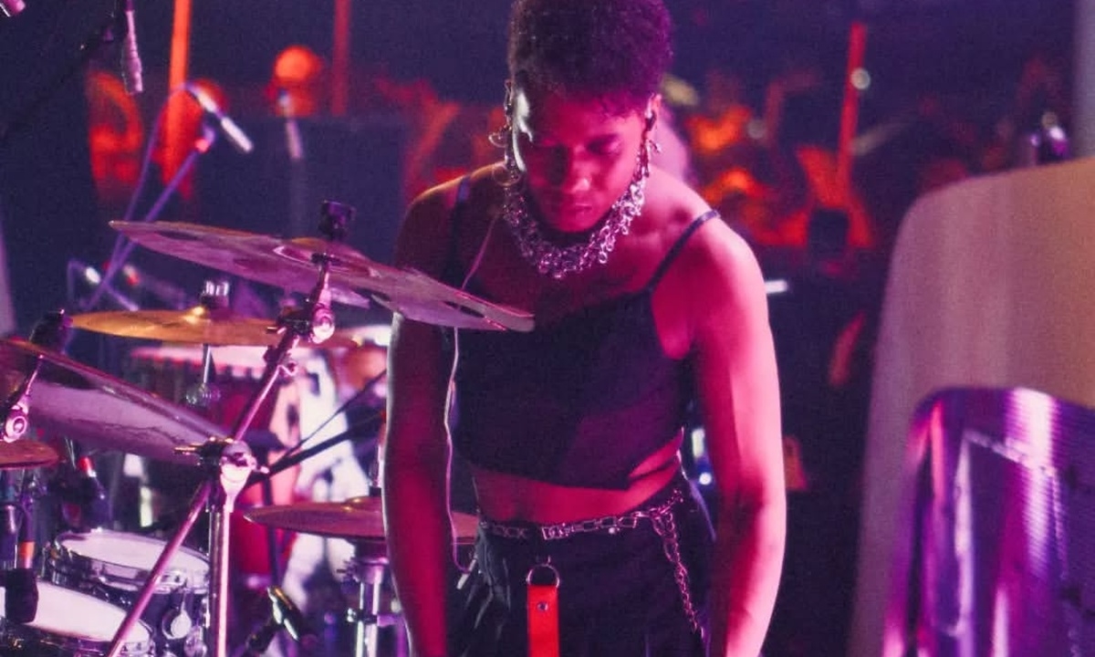 Venus Garlard na bateria (FOTO: Divulgação) Diário do Grande ABC - Notícias e informações do Grande ABC: Santo André, São Bernardo, São Caetano, Diadema, Mauá, Ribeirão Pires e Rio Grande da Serra
