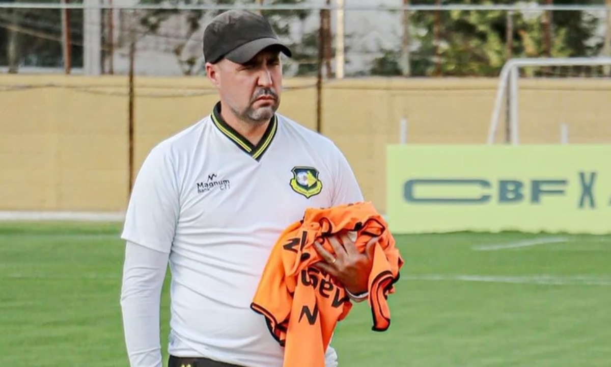 Técnico Ricardo Catalá (FOTO: Janes Carvalho/Onzex Press) Diário do Grande ABC - Notícias e informações do Grande ABC: Santo André, São Bernardo, São Caetano, Diadema, Mauá, Ribeirão Pires e Rio Grande da Serra