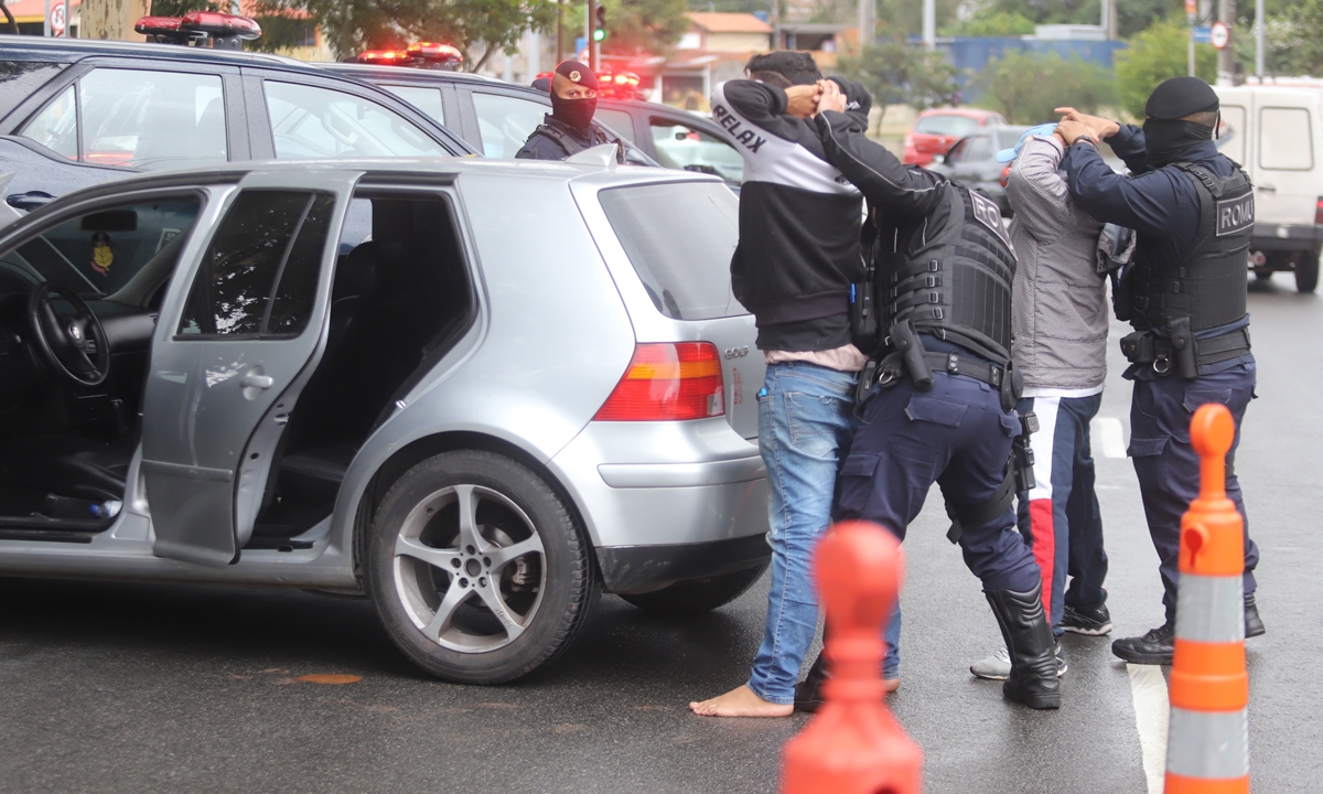 Guarda intensifica patrulhamento no município para combater crimes como roubo e furto (FOTO: André Henriques/DGABC/Banco de dados) Diário do Grande ABC - Notícias e informações do Grande ABC: Santo André, São Bernardo, São Caetano, Diadema, Mauá, Ribeirão Pires e Rio Grande da Serra