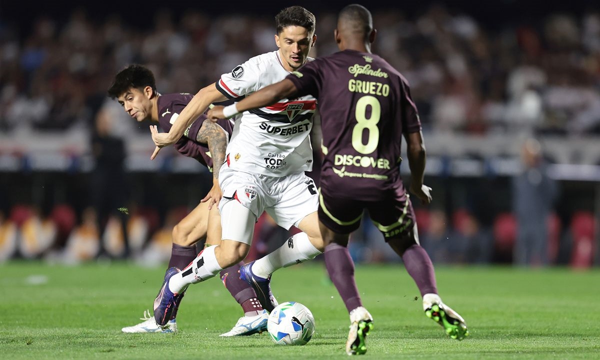 FOTO: Rubens Chiri/São Paulo FC Diário do Grande ABC - Notícias e informações do Grande ABC: Santo André, São Bernardo, São Caetano, Diadema, Mauá, Ribeirão Pires e Rio Grande da Serra