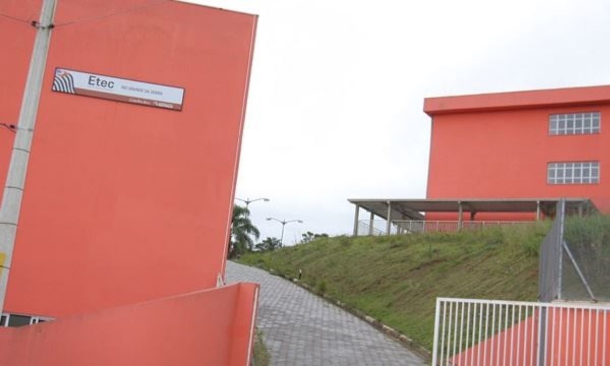 Etec de Rio Grande da Serra (FOTO: Banco de Dados/DGABC) Diário do Grande ABC - Notícias e informações do Grande ABC: Santo André, São Bernardo, São Caetano, Diadema, Mauá, Ribeirão Pires e Rio Grande da Serra