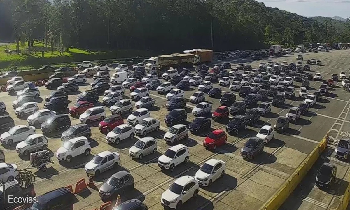 Imigrantes em 26 de dezembro (FOTO: Reprodução/Ecovias) Diário do Grande ABC - Notícias e informações do Grande ABC: Santo André, São Bernardo, São Caetano, Diadema, Mauá, Ribeirão Pires e Rio Grande da Serra