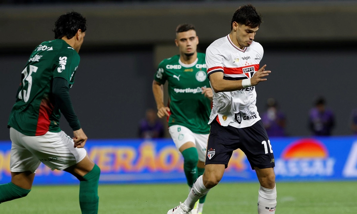 FOTO: Rubens Chiri/São Paulo FC Diário do Grande ABC - Notícias e informações do Grande ABC: Santo André, São Bernardo, São Caetano, Diadema, Mauá, Ribeirão Pires e Rio Grande da Serra