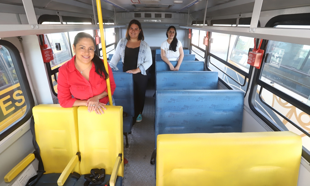 Elisabeth, Beatriz e Fernanda conseguem ganhar renda e também zelar pelo cuidado com filhos FOTO: André Henriques/DGABC Diário do Grande ABC - Notícias e informações do Grande ABC: Santo André, São Bernardo, São Caetano, Diadema, Mauá, Ribeirão Pires e Rio Grande da Serra