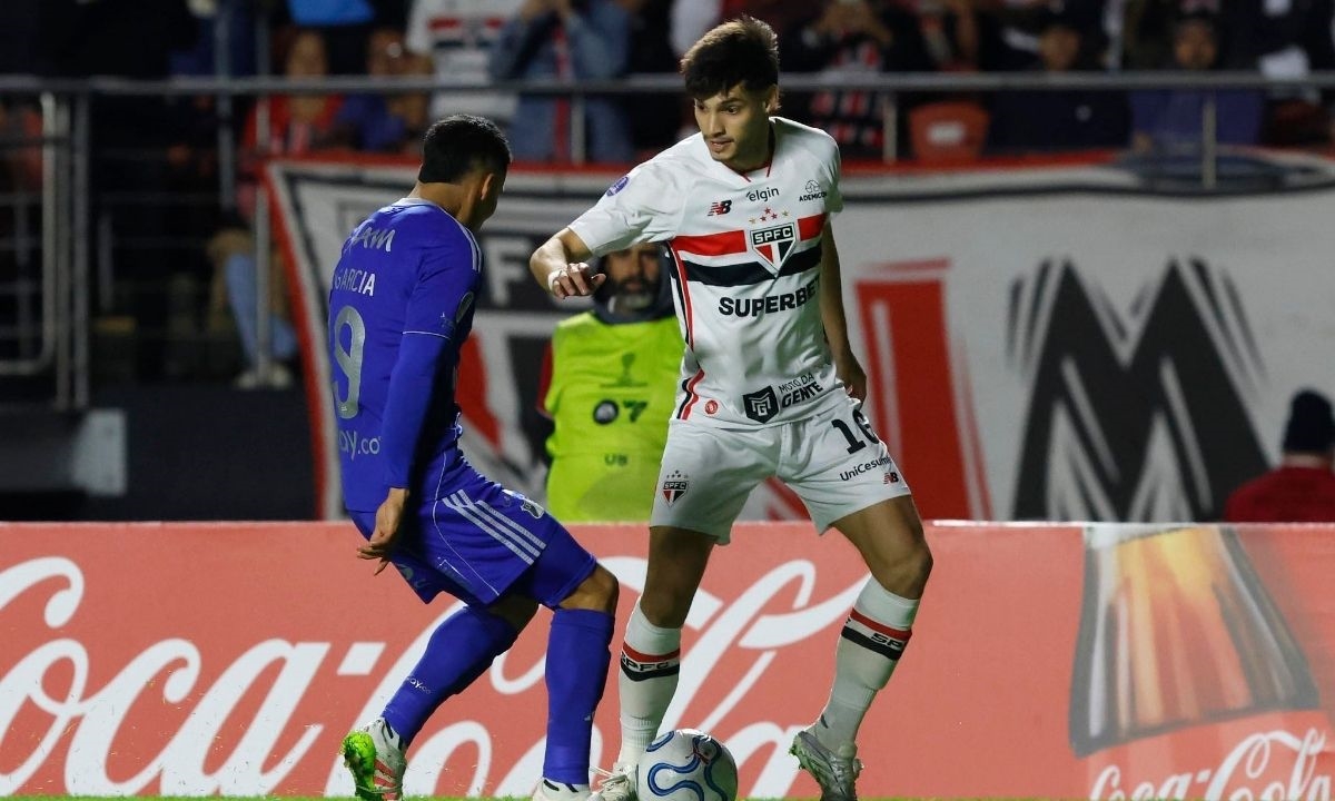 FOTO: Rubens Chiri e Miguel Schincariol/São Paulo FC Diário do Grande ABC - Notícias e informações do Grande ABC: Santo André, São Bernardo, São Caetano, Diadema, Mauá, Ribeirão Pires e Rio Grande da Serra