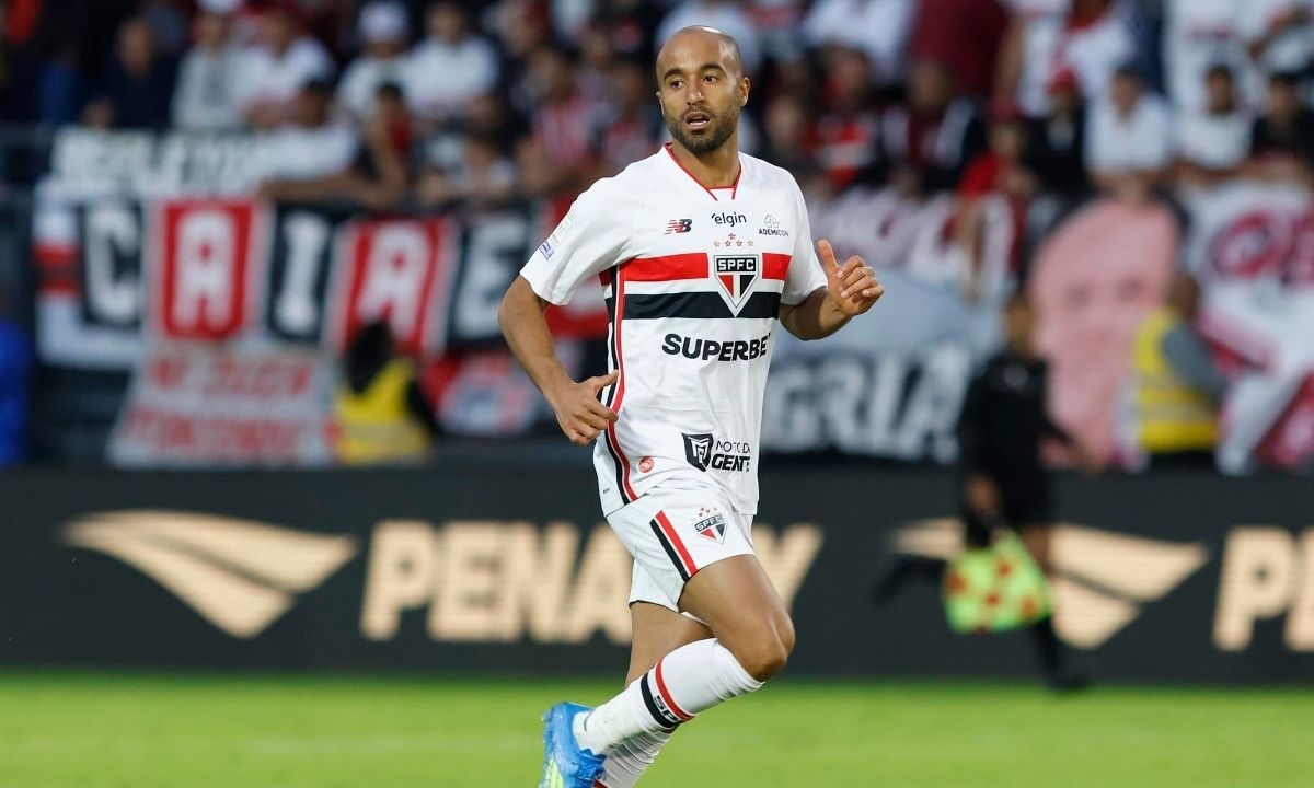 FOTO: Rubens Chiri/São Paulo FC Diário do Grande ABC - Notícias e informações do Grande ABC: Santo André, São Bernardo, São Caetano, Diadema, Mauá, Ribeirão Pires e Rio Grande da Serra