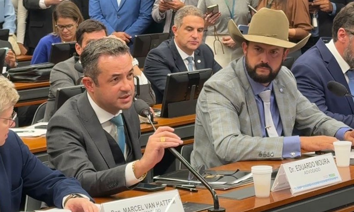 Eduardo Barros de Moura (esq.) e Zé Trovão (FOTO: Divulgação) Diário do Grande ABC - Notícias e informações do Grande ABC: Santo André, São Bernardo, São Caetano, Diadema, Mauá, Ribeirão Pires e Rio Grande da Serra