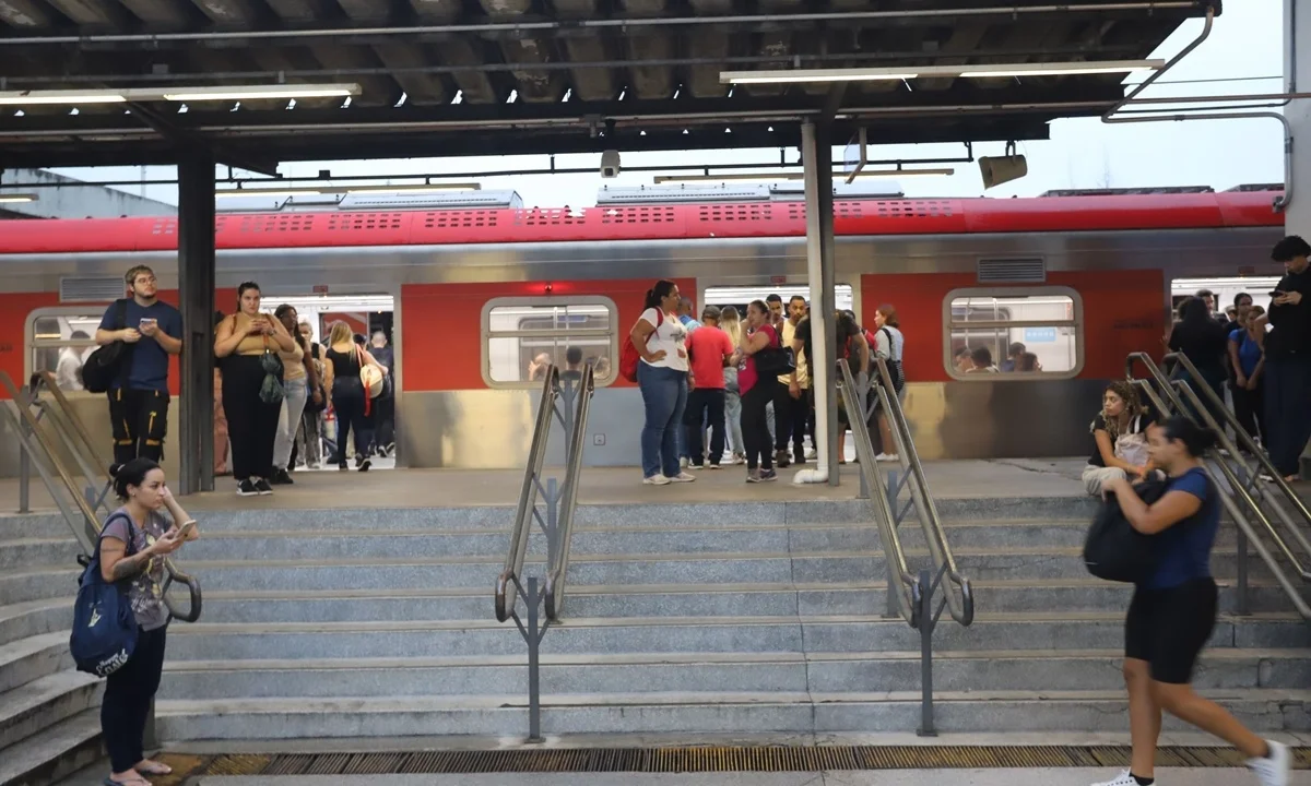 Estação de Santo André terá alteração no embarque na Linha 10 da CPTM